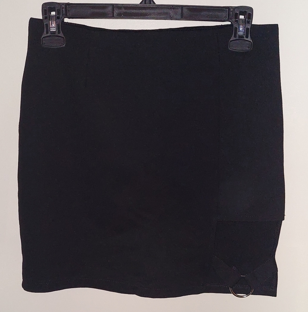 Elegant Black Mini Skirt for Women